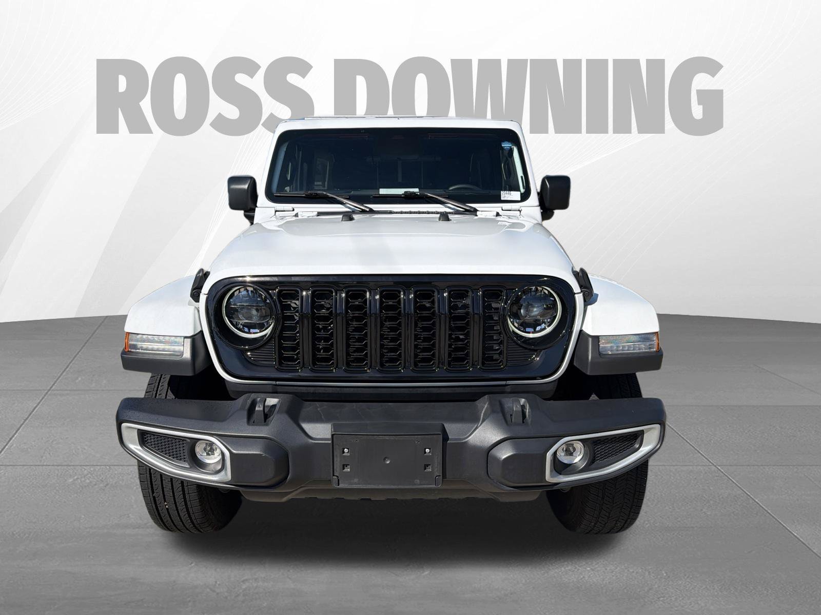 Used 2025 Jeep Wrangler Unlimited Sahara AWD/4WD image 2