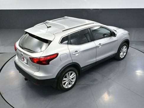 Used 2017 Nissan Rogue Sport SV AWD/4WD image 52
