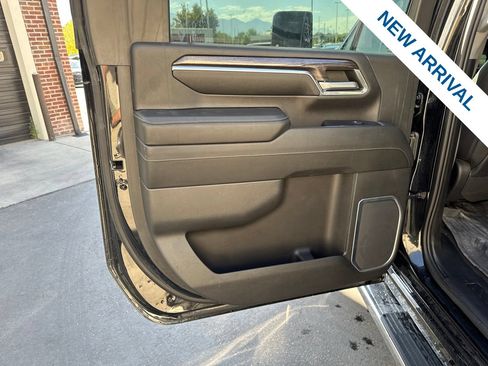 Used 2024 Chevrolet Silverado 2500 LTZ w/ LTZ Texas Edition AWD/4WD image 15