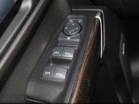 Used 2021 Chevrolet Silverado 1500 RST image 25