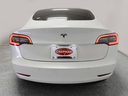 Used 2020 Tesla Model 3 Standard Range Plus RWD image 4