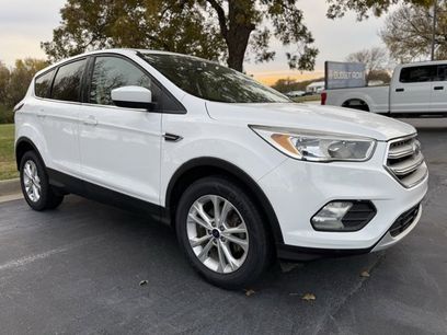 Used 2017 Ford Escape SE w/ SE Cold Weather Package