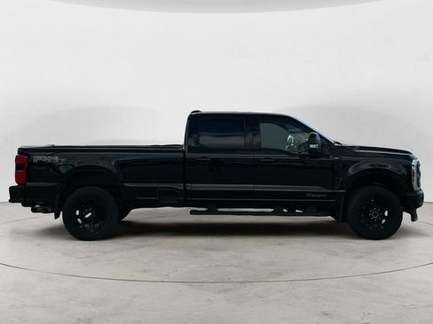 Used 2025 Ford F350 Lariat w/ Black Appearance Package AWD/4WD image 6