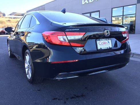 Used 2021 Honda Accord LX image 4