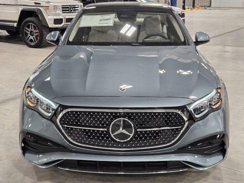 New 2026 Mercedes-Benz E 450 4MATIC Sedan image 39