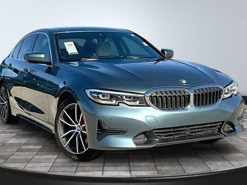 Used 2021 BMW 330i Sedan w/ Convenience Package image 4