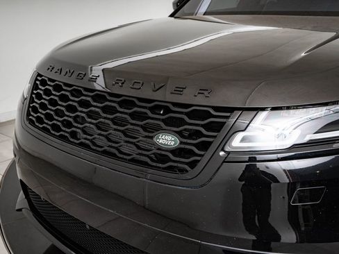 Used 2019 Land Rover Range Rover Velar R-Dynamic SE AWD/4WD image 16