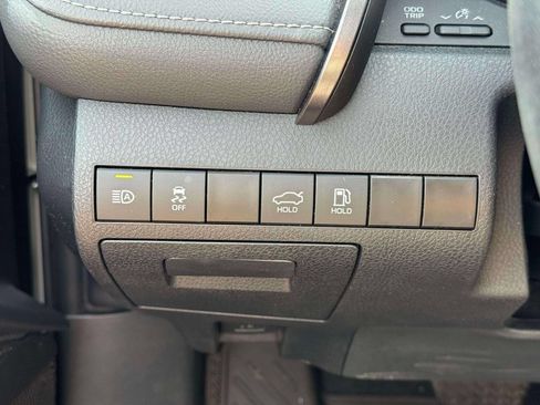 Used 2024 Toyota Camry SE AWD/4WD image 21