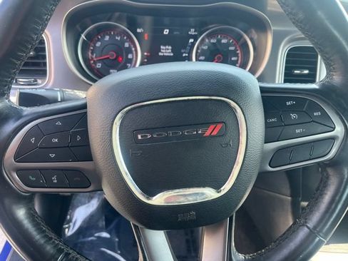 Used 2022 Dodge Charger SXT w/ Plus Group RWD image 19