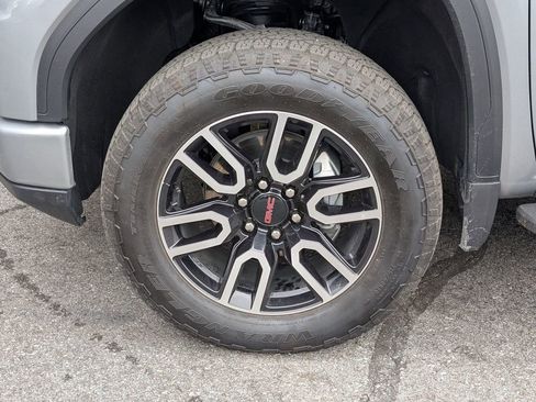 Used 2026 GMC Sierra 1500 AT4 w/ AT4 Premium Package AWD/4WD image 11
