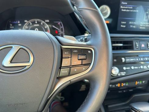 Used 2022 Lexus ES 350 w/ Premium Package image 22