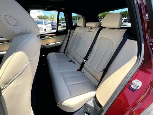 Used 2024 BMW X3 sDrive30i w/ Premium Package RWD image 19