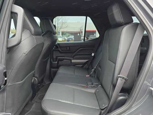 Certified 2025 Toyota 4Runner TRD Off-Road Premium image 22