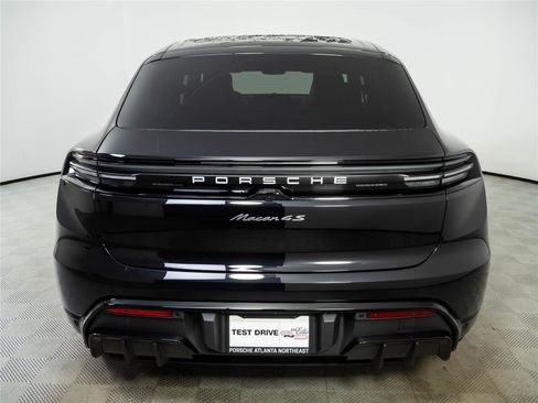 New 2026 Porsche Macan 4S Electric AWD/4WD image 30