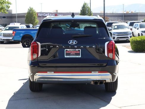 Used 2024 Hyundai Palisade Calligraphy AWD/4WD image 5