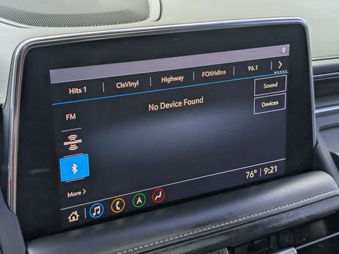 Used 2021 Chevrolet Suburban Premier w/ Premium Package 2 RWD image 33