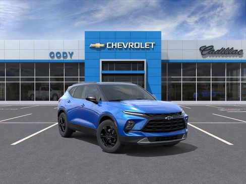 New 2026 Chevrolet Blazer LT image 1