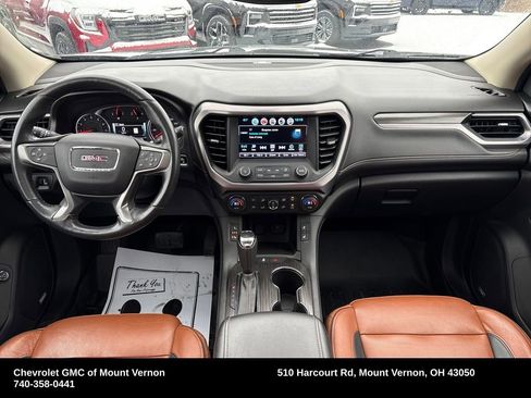 Used 2018 GMC Acadia SLT image 15
