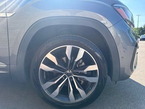 Used 2021 Volkswagen Atlas SEL Premium AWD/4WD image 12