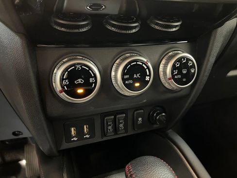 Used 2023 Mitsubishi Outlander Sport LE AWD/4WD image 25