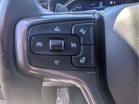 Used 2023 Chevrolet Silverado 1500 High Country AWD/4WD image 31
