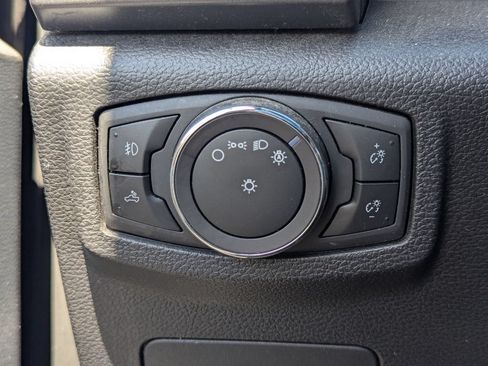 Used 2018 Ford F150 XLT w/ Equipment Group 302A Luxury AWD/4WD image 30