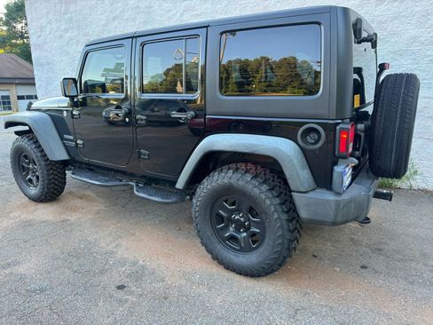 Used 2014 Jeep Wrangler Unlimited Sport w/ Quick Order Package 24S AWD/4WD image 7