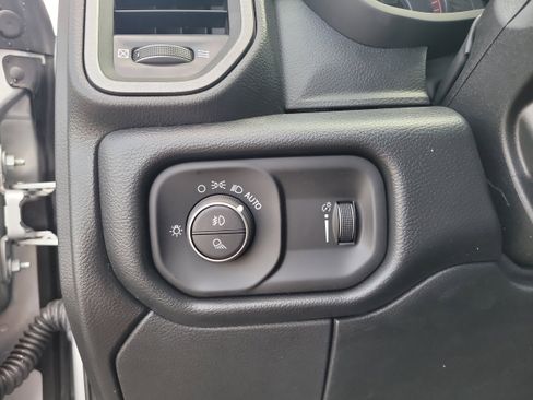 New 2026 RAM 2500 Tradesman AWD/4WD image 22