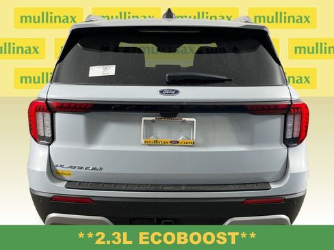 New 2026 Ford Explorer Platinum image 9