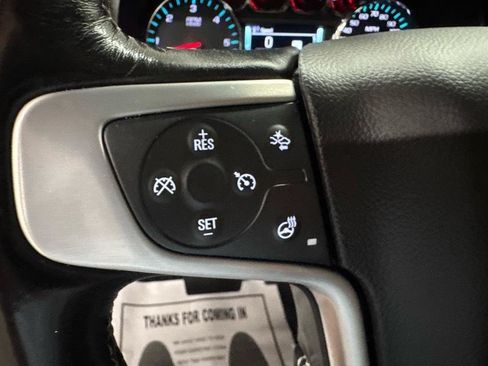 Used 2019 GMC Yukon SLT w/ Open Road Package AWD/4WD image 16
