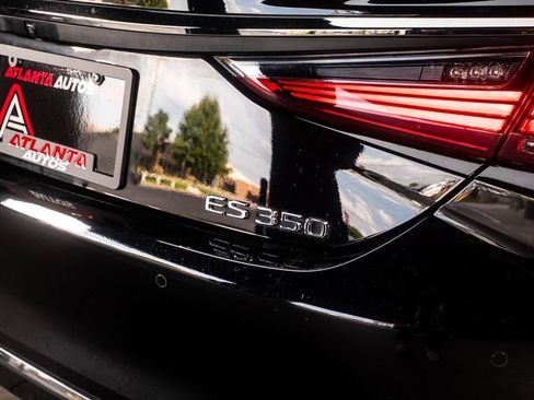 Used 2024 Lexus ES 350 F Sport w/ Accessory Package (Z2) FWD image 19