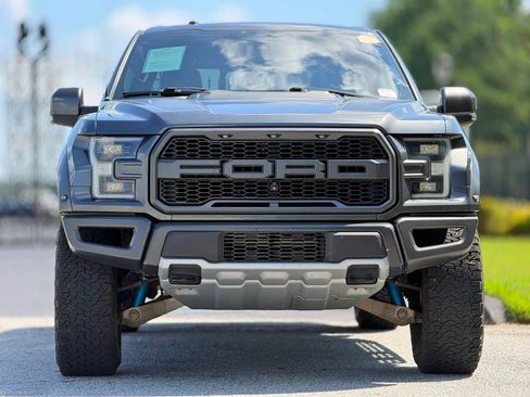 Used 2017 Ford F150 Raptor w/ Equipment Group 802A Luxury AWD/4WD image 3