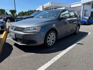 Used 2013 Volkswagen Jetta SE image 1