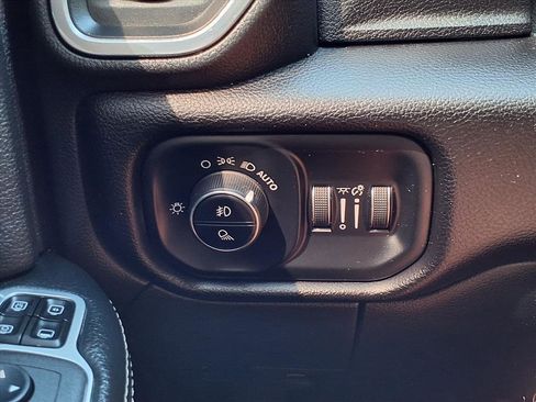 Used 2024 RAM 3500 Laramie w/ Night Edition image 9