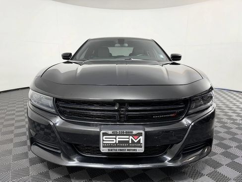 Used 2023 Dodge Charger SXT RWD image 4
