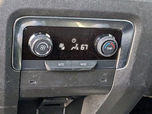 Certified 2025 Chevrolet Tahoe LT image 12