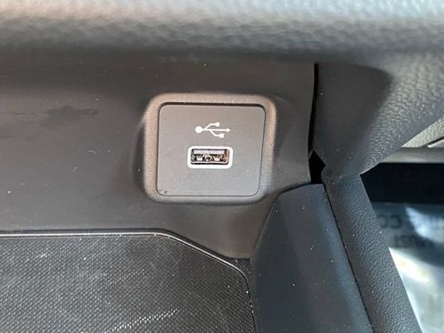 Certified 2023 Honda HR-V LX image 26