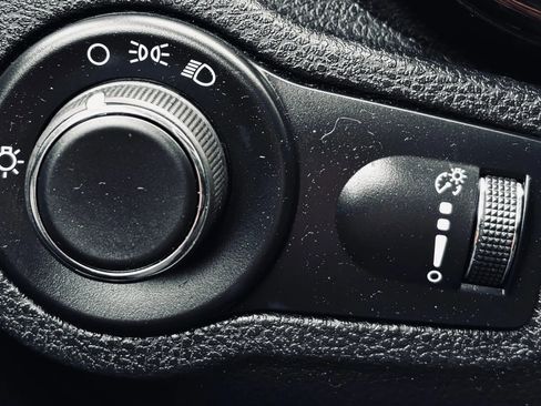 Used 2017 FIAT 500X Pop w/ Pop Popular Equipment Package image 17