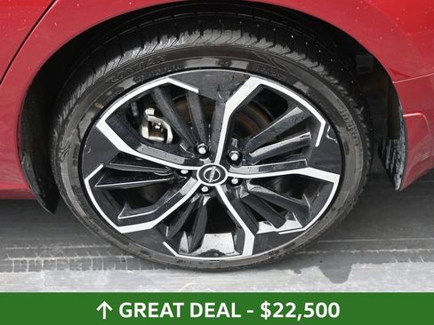 Used 2024 Nissan Altima 2.5 SR w/ SR Premium Package image 15