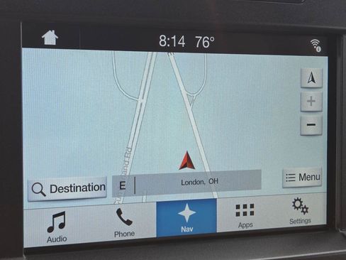 Used 2018 Ford F150 XLT w/ Equipment Group 302A Luxury AWD/4WD image 3