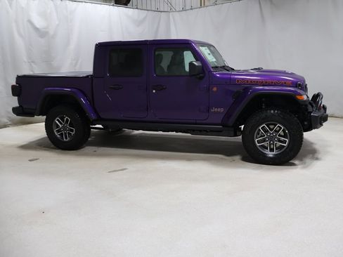 New 2026 Jeep Gladiator Mojave AWD/4WD image 6