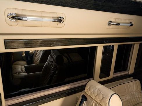 Used 2021 Mercedes-Benz Sprinter 3500 image 28