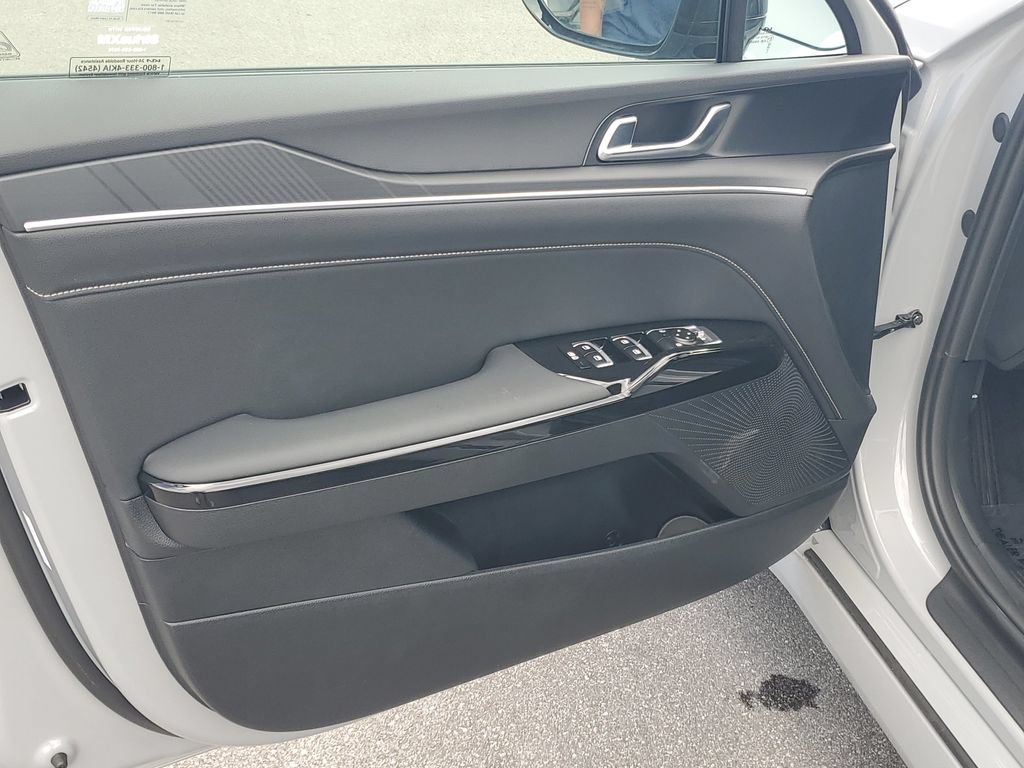 New 2026 Kia K5 GT-Line FWD image 9