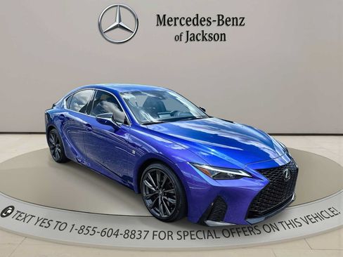 Used 2025 Lexus IS 350 F Sport RWD image 2