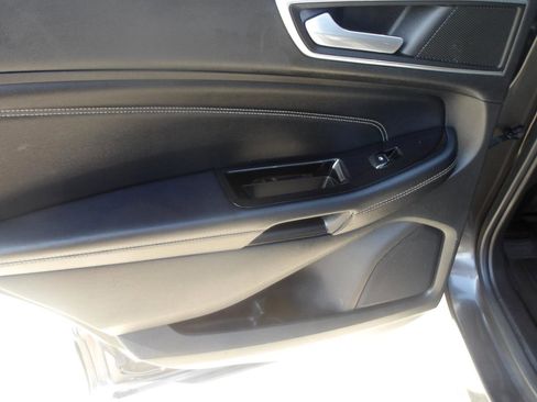 Used 2015 Ford Edge Titanium w/ Equipment Group 301A FWD image 16