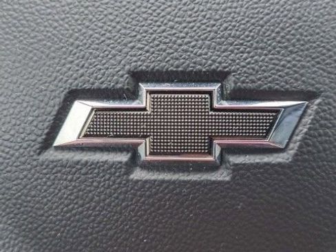 Used 2025 Chevrolet Trax RS w/ Driver Confidence Package image 3