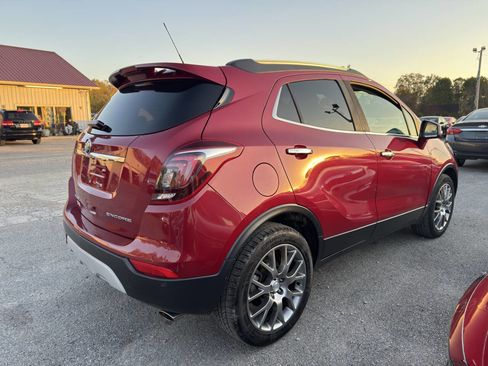 Used 2018 Buick Encore Sport Touring image 5