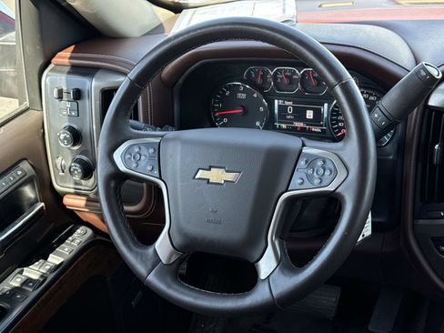 Used 2017 Chevrolet Silverado 1500 High Country AWD/4WD image 10