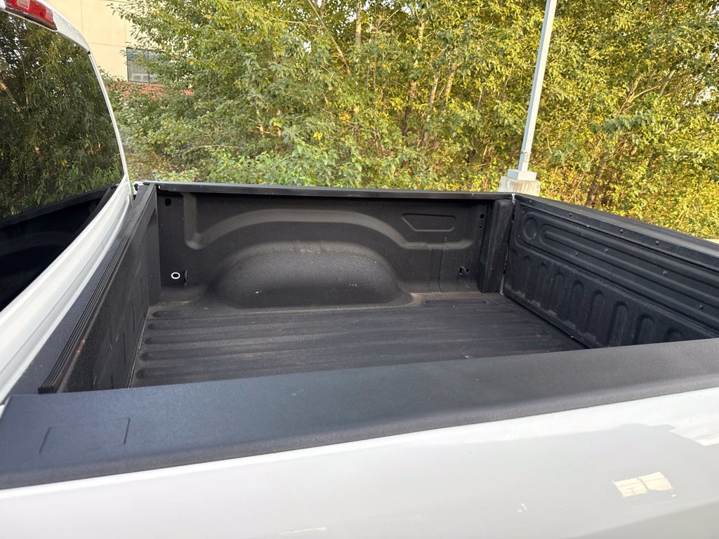 Used 2016 RAM 1500 Tradesman AWD/4WD image 18