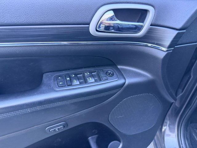 Used 2020 Jeep Grand Cherokee Limited w/ Luxury Group II AWD/4WD image 9